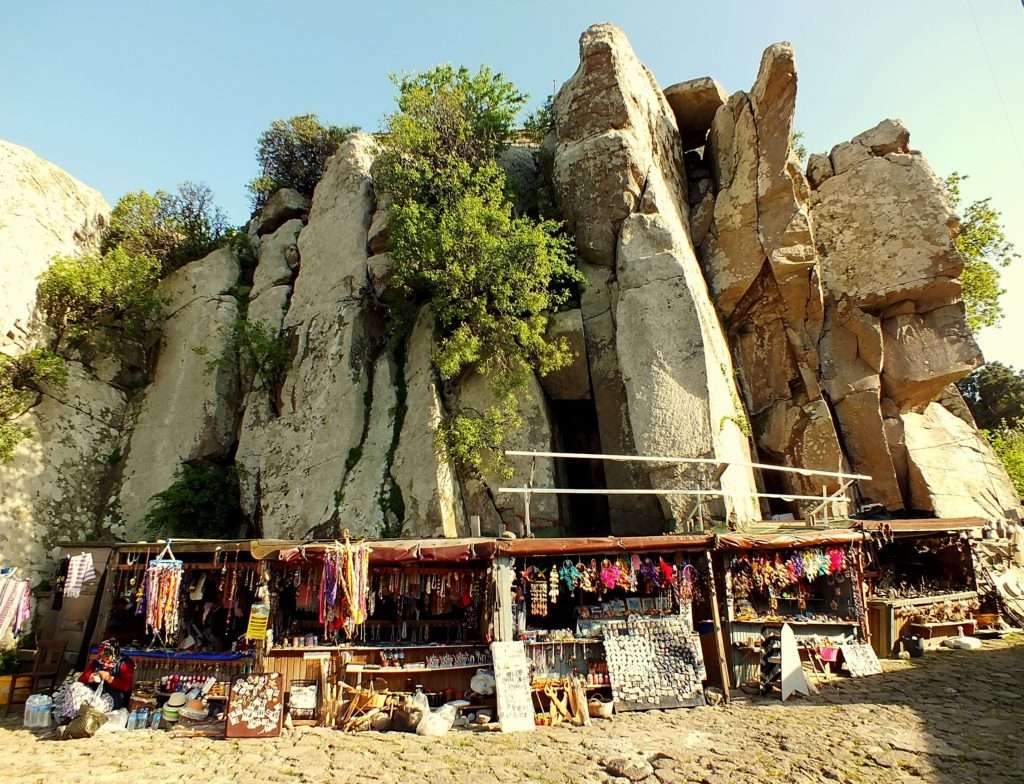 Behramkale Köyü Alışveriş Tezgahları