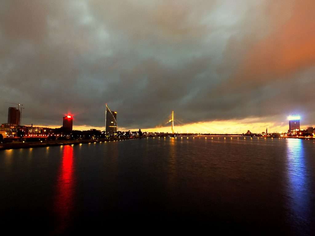 Riga Taş Köprü (Akmens Tilts) 23:59