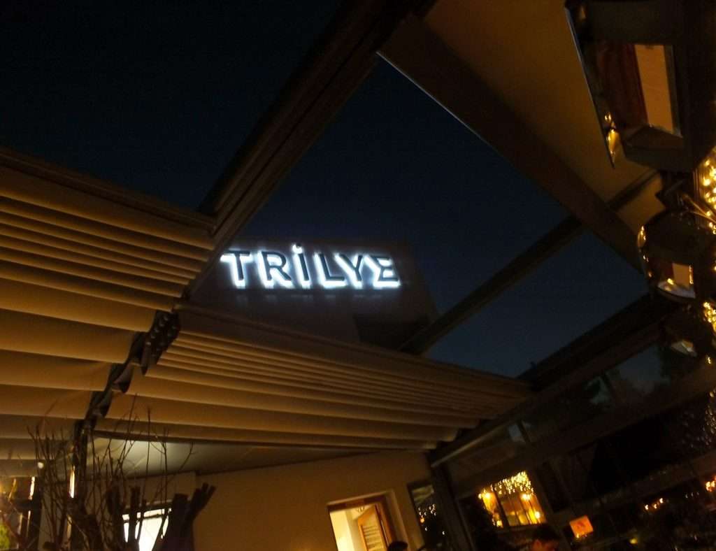 Trilye Restaurant Bahçe Salonu