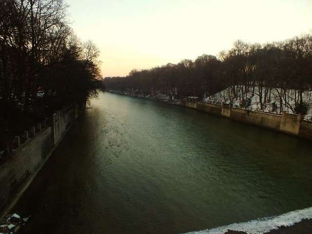Isar Nehri