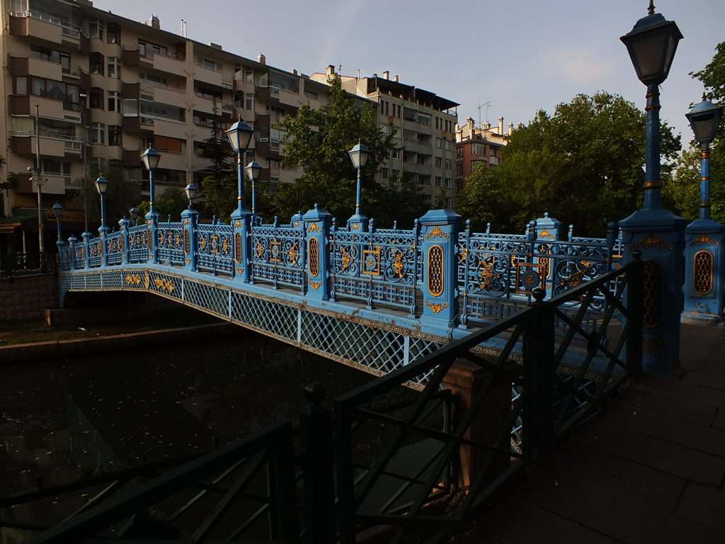 Mavi Köprü