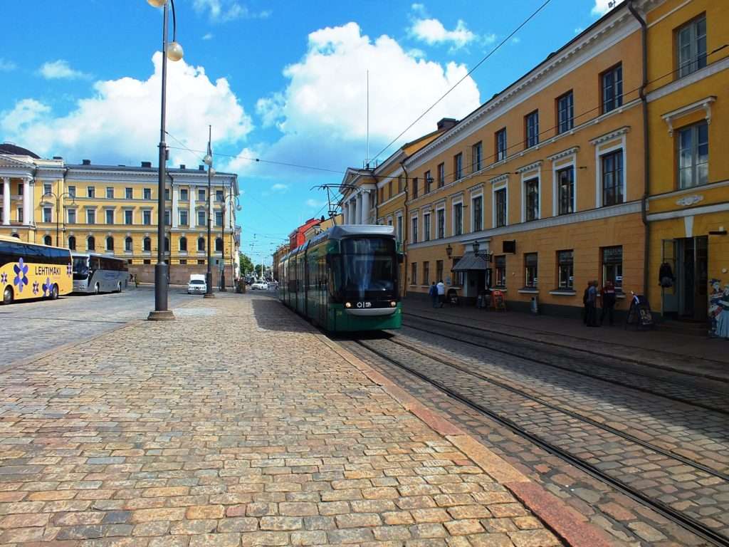 Helsinki'de 2 Numaralı Tramvay
