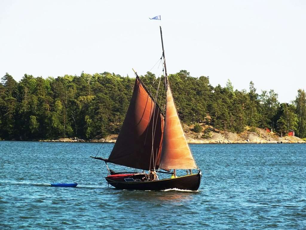 Helsinki'de Bir Yelkenli