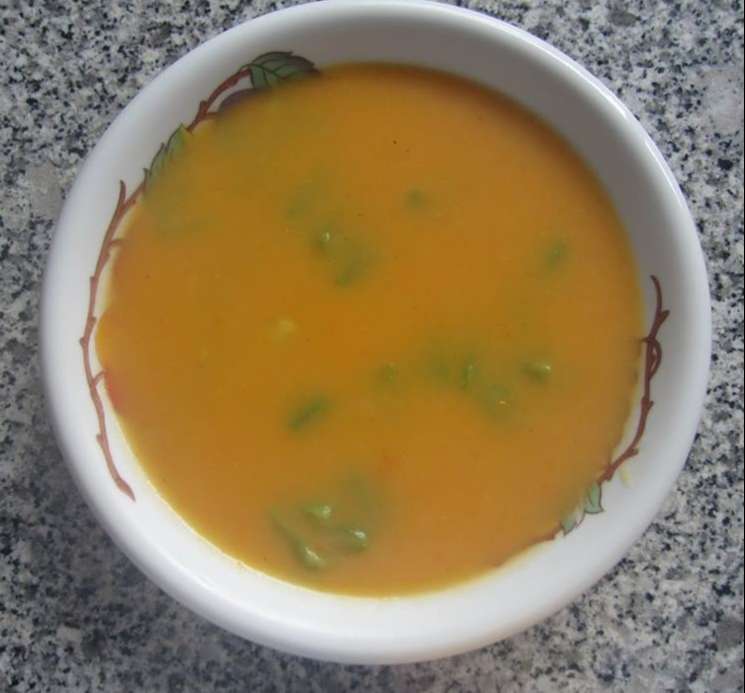 Sopa de Feijão (Fasulye Çorbası)