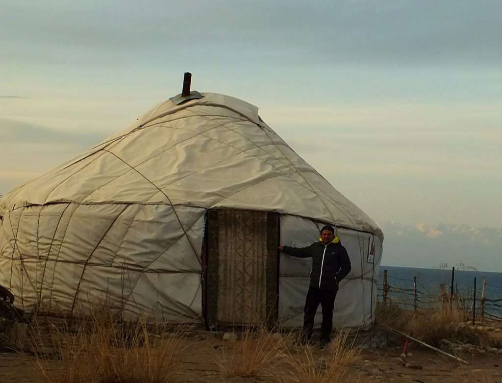 Bel Tam Yurt Kampı