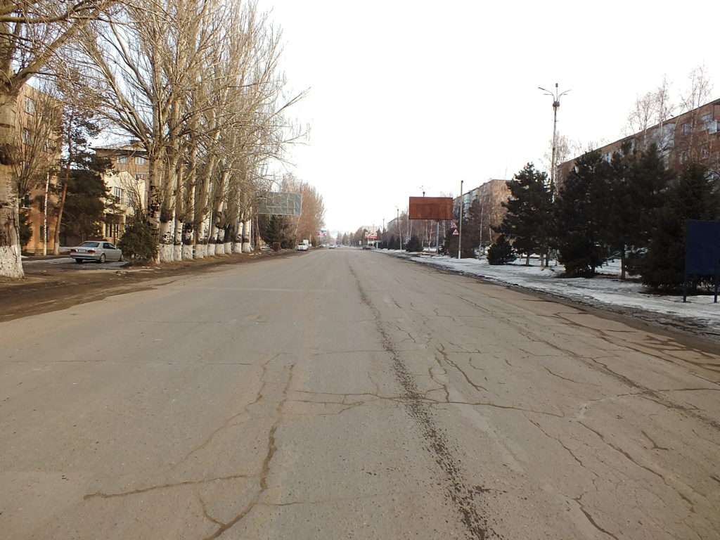 Karakol Gezisi (Каракол) Abdrahmanov Caddesi