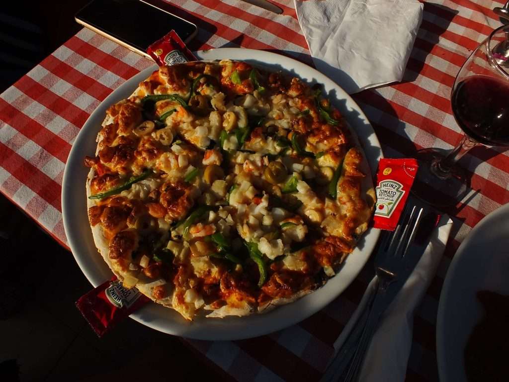 Viva Beach Deniz Mahsulleri Pizzası