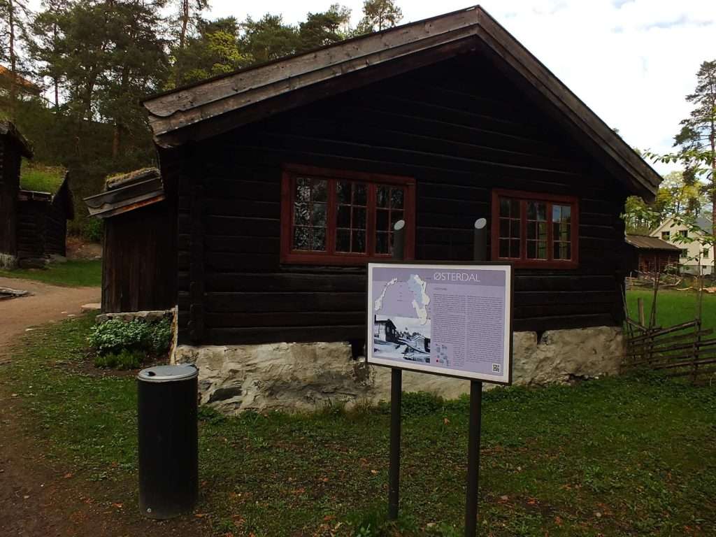 Norveç Kültürel Tarih Müzesi (Norsk Folkemuseum) Osterdal Vadisi Yazlık Bir Çiftlik Evi