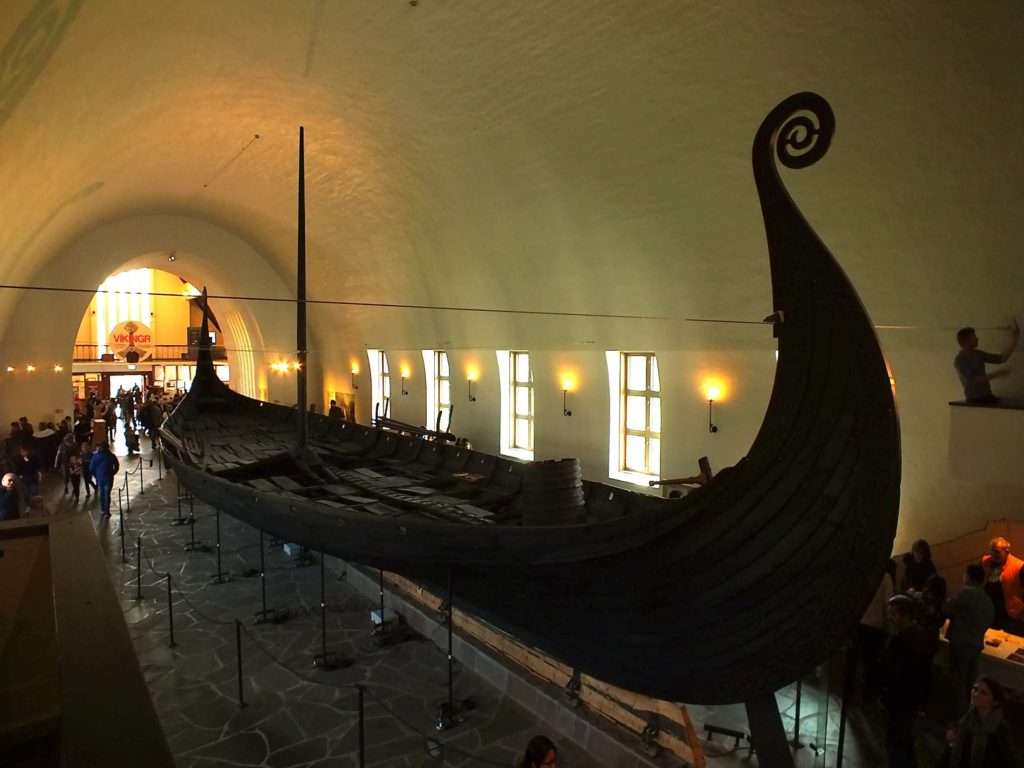 Viking Gemi Müzesi (Vikingskipshuset) Oseberg Gemisi