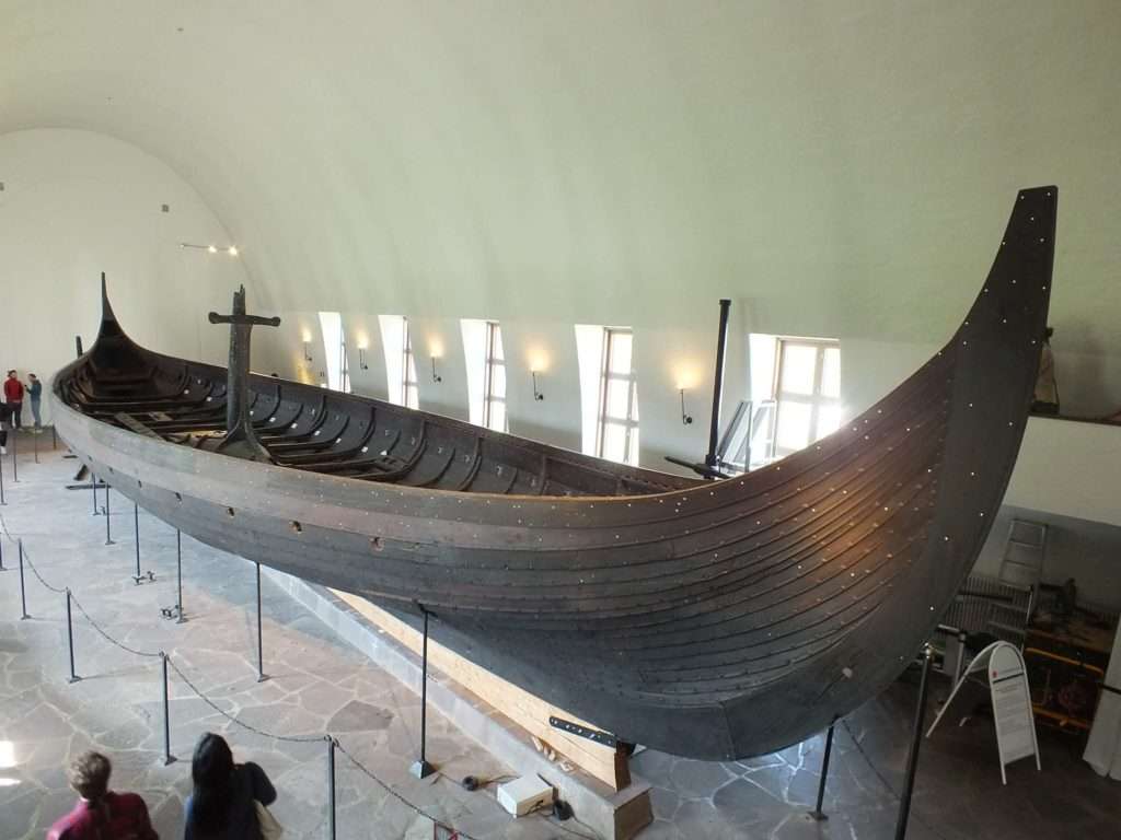 Viking Gemi Müzesi (Vikingskipshuset) Oseberg Gemisi Kazısında Bulunan Araba Gokstad Gemisi