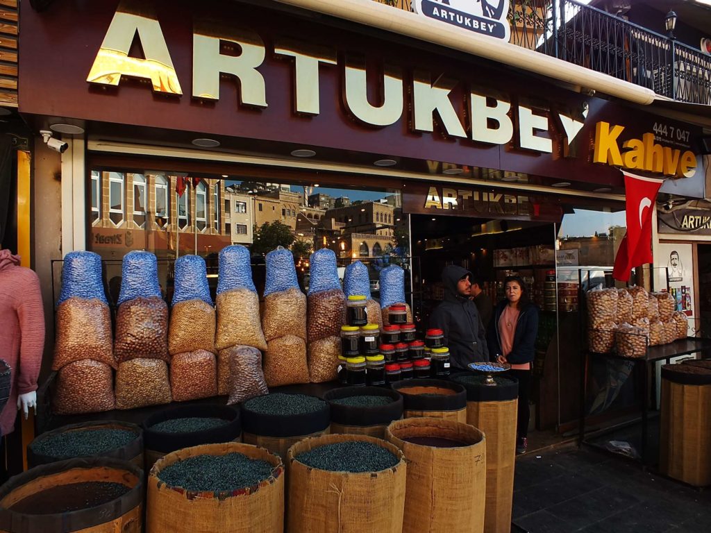 Mardin Gezisi Baharat Dükkanları