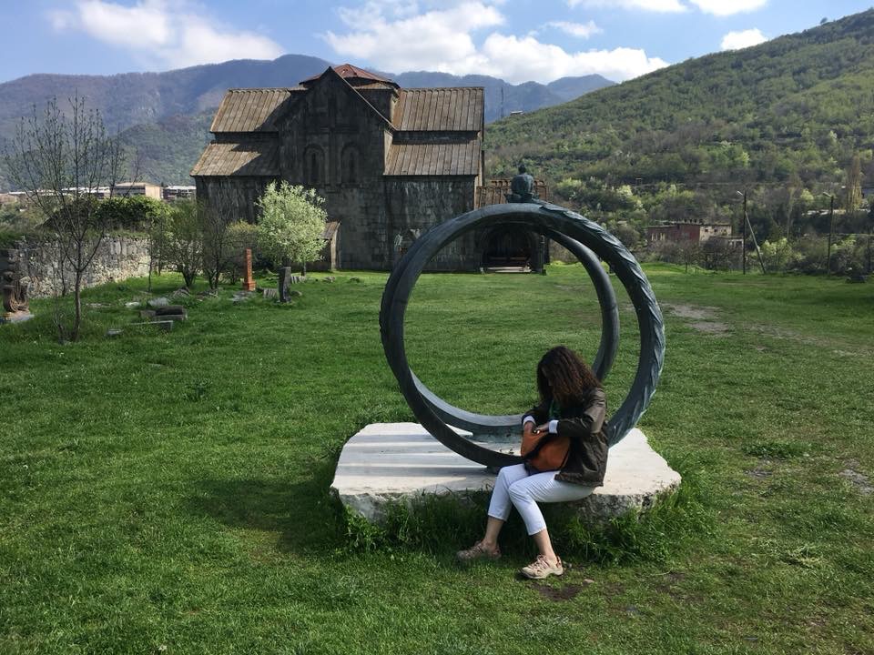 Ermenistan’da Solo Seyahat Akhtala Evliliği ve Bereketi Kutsayan Heykel
