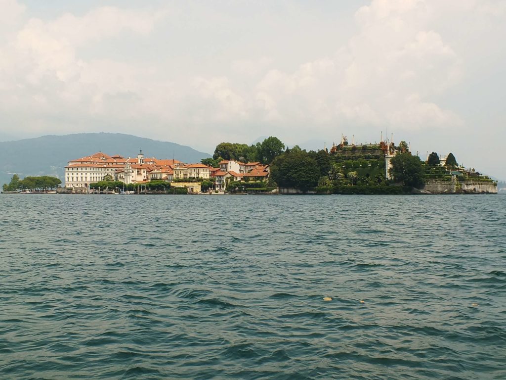 Maggiore Gölü Isola Bella