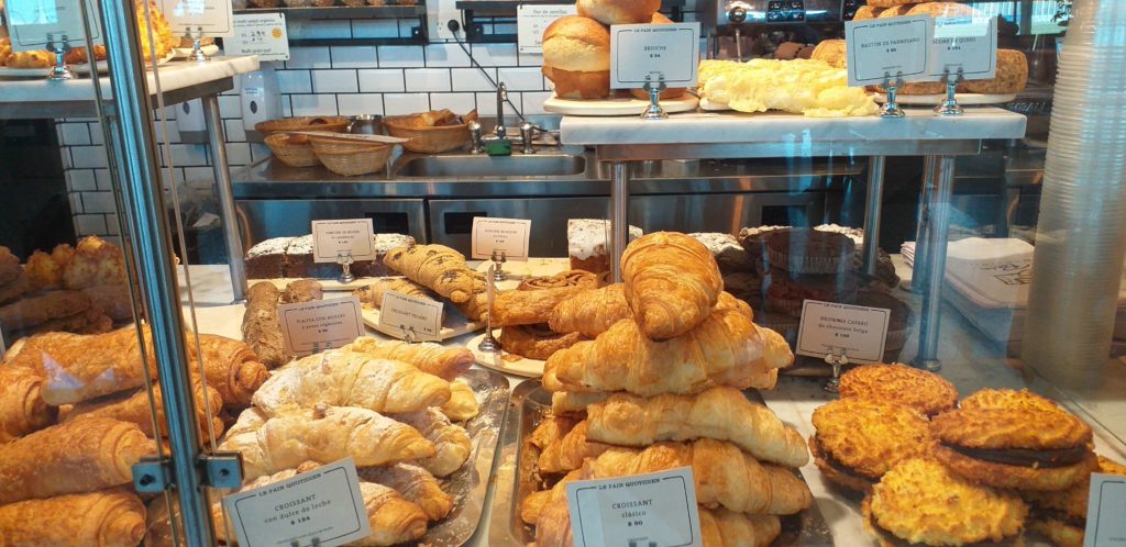 Kahvaltı Buenos Aires'te Ne Yenir? Nerede Yenir? Croissant Çeşitleri