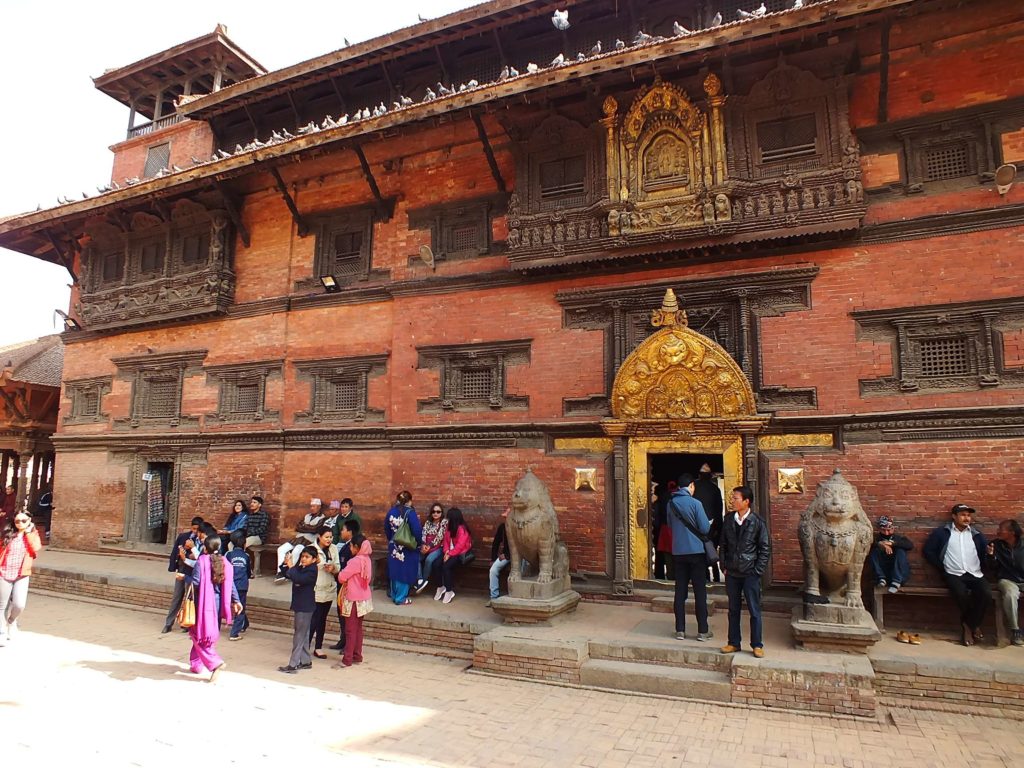 Patan Müzesi ve Altın Kapı (Sun Dhoka)