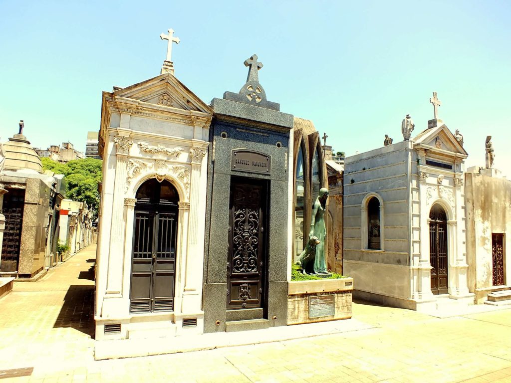 Liliana Crociati de Szaszak Mezarlığı