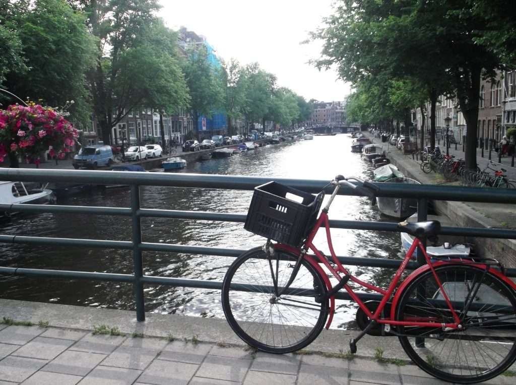 Amsterdam ve Bisiklet