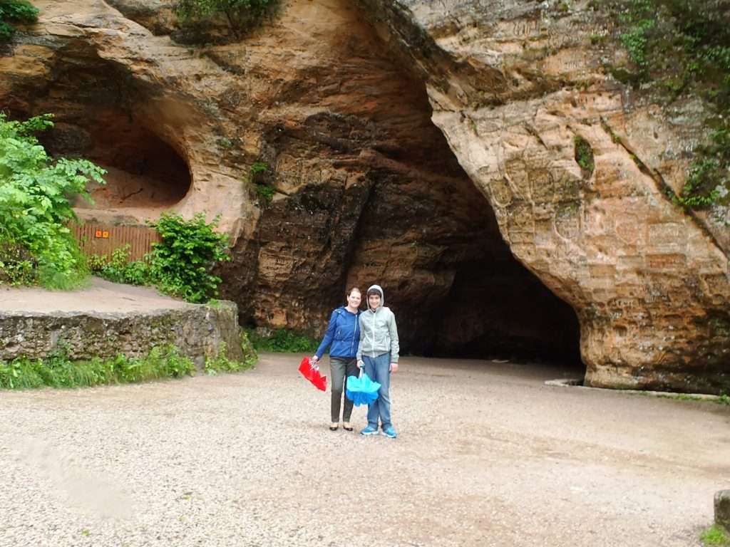 Gutman Mağarası