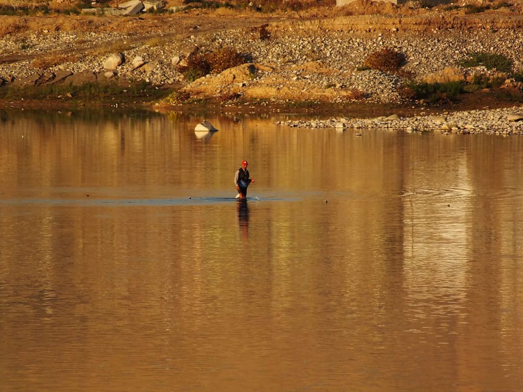 Dicle Nehri'nde Bir Balıkçı
