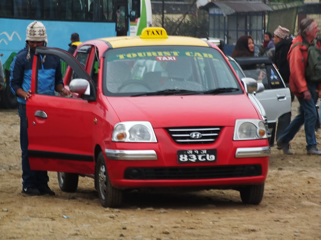 Pokhara'da Bir Taksi