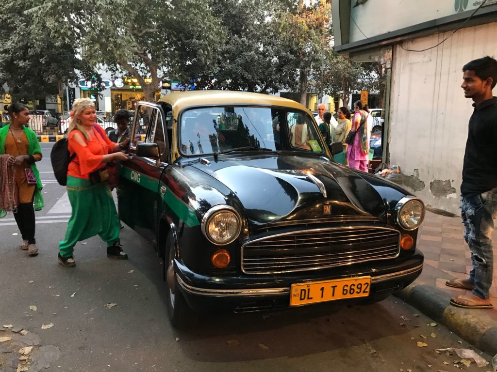 Delhi'de Bir Taksi
