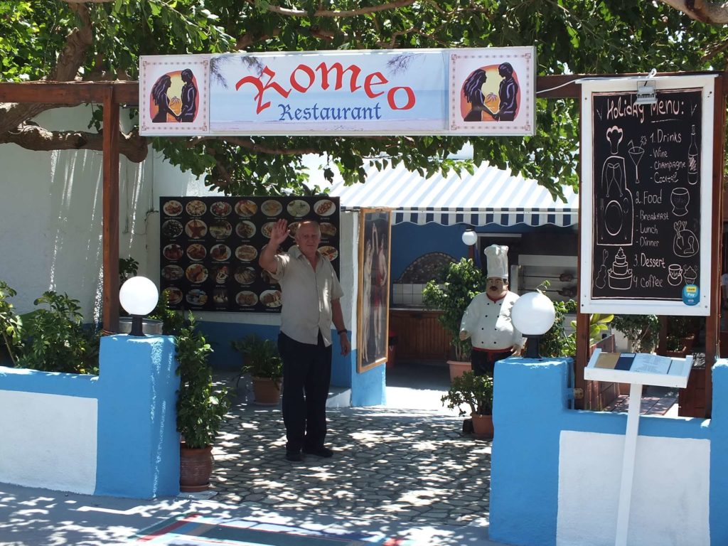 Samos Adası'nda Ne Yenir? Nerede Yenir? Restaurant Romeo